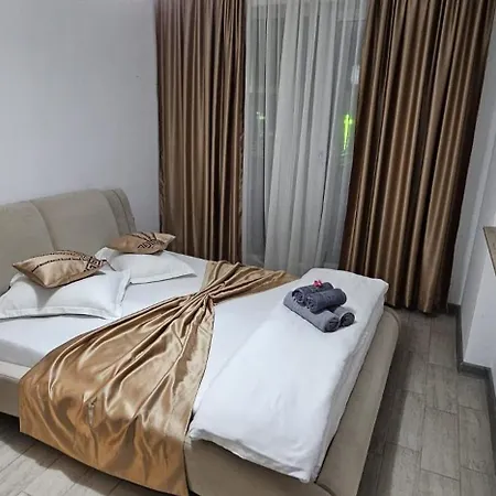 Appartamento Bell Marina Premium Pool & Waterfront Năvodari