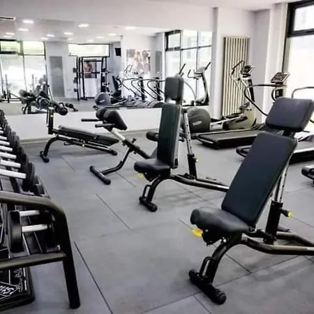 Bell Marina Premium Pool & Waterfront Năvodari