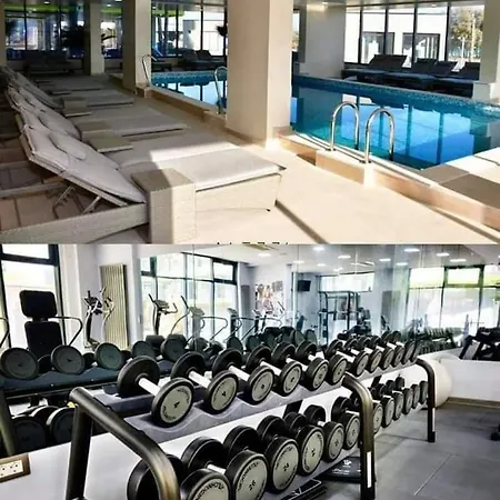 Bell Marina Premium Pool & Waterfront Apartment Navodari