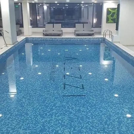 Bell Marina Premium Pool & Waterfront Apartment *