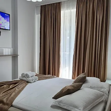 Апартаменты Bell Marina Premium Pool & Waterfront Нэводари