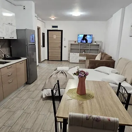 Bell Marina Premium Pool & Waterfront * Нэводари
